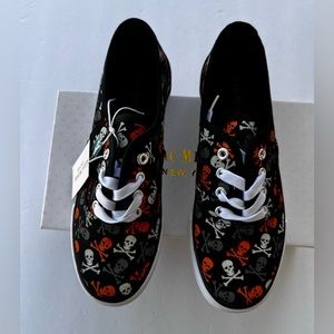Isaac Mizrahi Women 9 Halloween Skulls Glow In Dark Sneakers Skeletons Shoes NEW